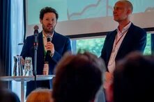 Jan Philipp Albrecht (gauche) et Marc Berthold (droite)