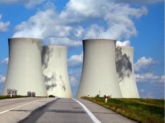 Centrale nucléaire en fonctionnement