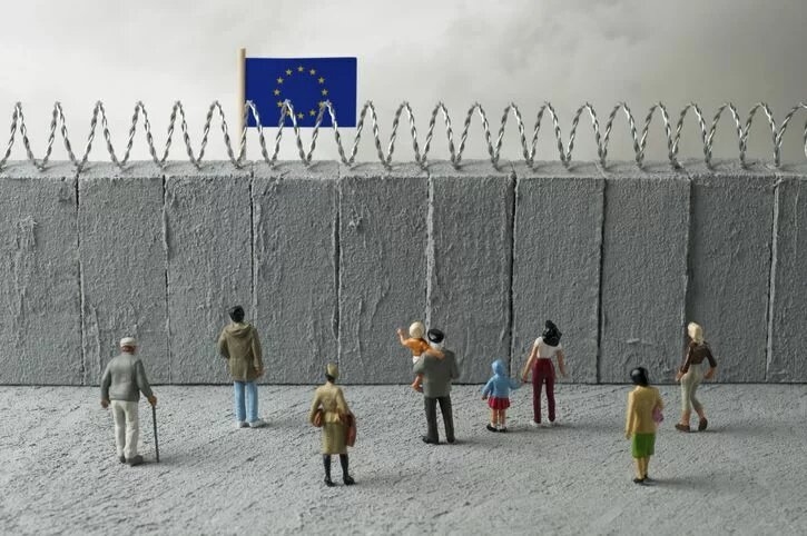 UE et Barbelés