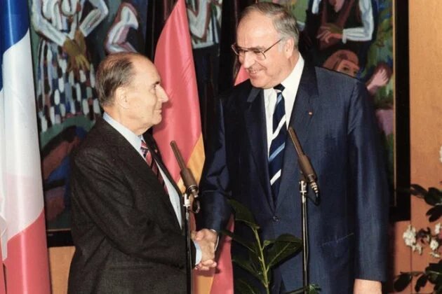 François Mitterrand et Helmut Kohl en Octobre 1987